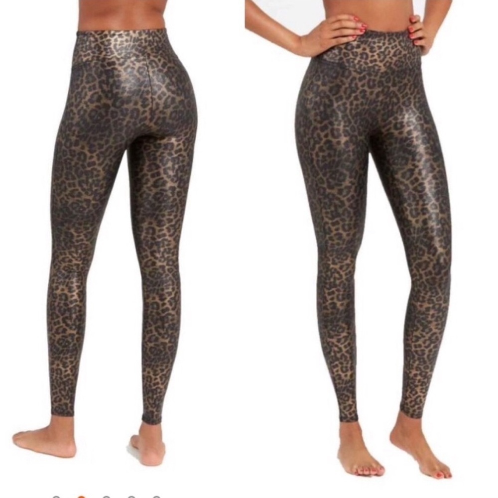 Spanx Faux Leather Leopard Leggings Size Medium - Picture 2 of 9